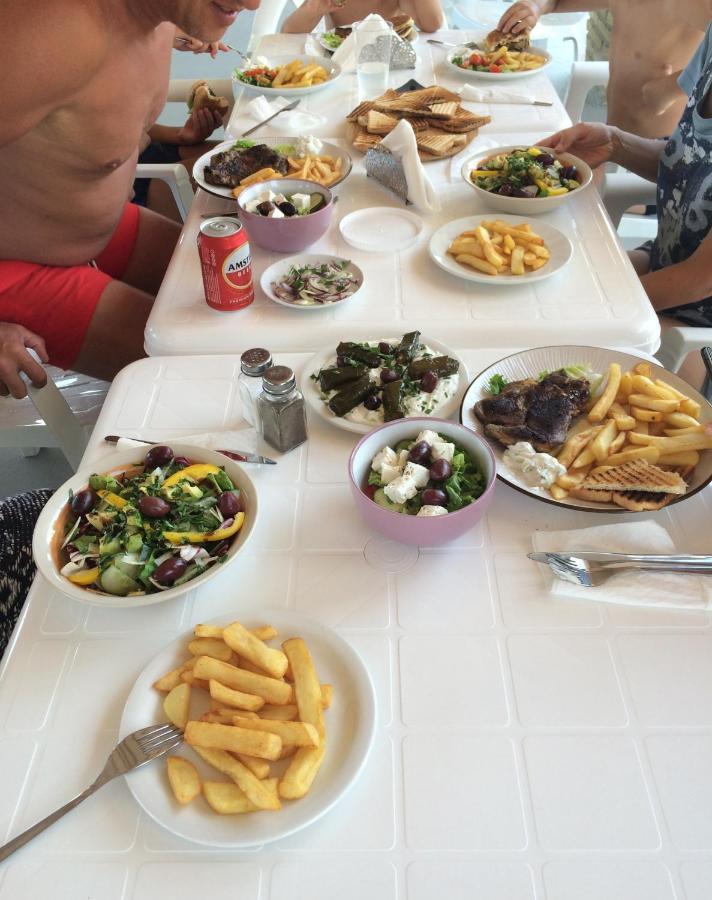 Avra Beach Apartments Lefkimmi  Dış mekan fotoğraf
