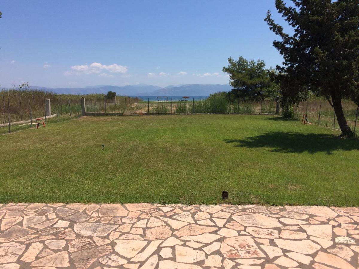 Avra Beach Apartments Lefkimmi  Dış mekan fotoğraf