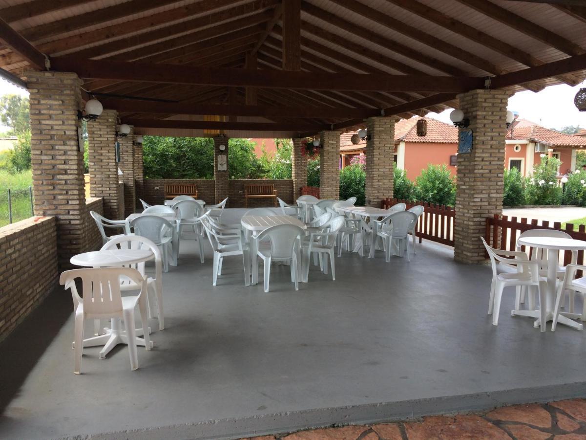 Avra Beach Apartments Lefkimmi  Dış mekan fotoğraf