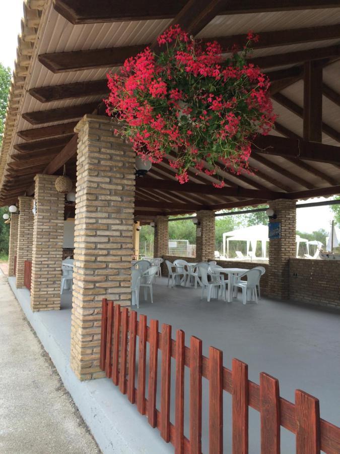 Avra Beach Apartments Lefkimmi  Dış mekan fotoğraf
